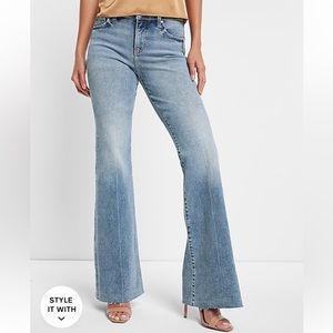 Express Mid Rise Light Wash Raw Hem '70s Flare Jeans, Size 8R